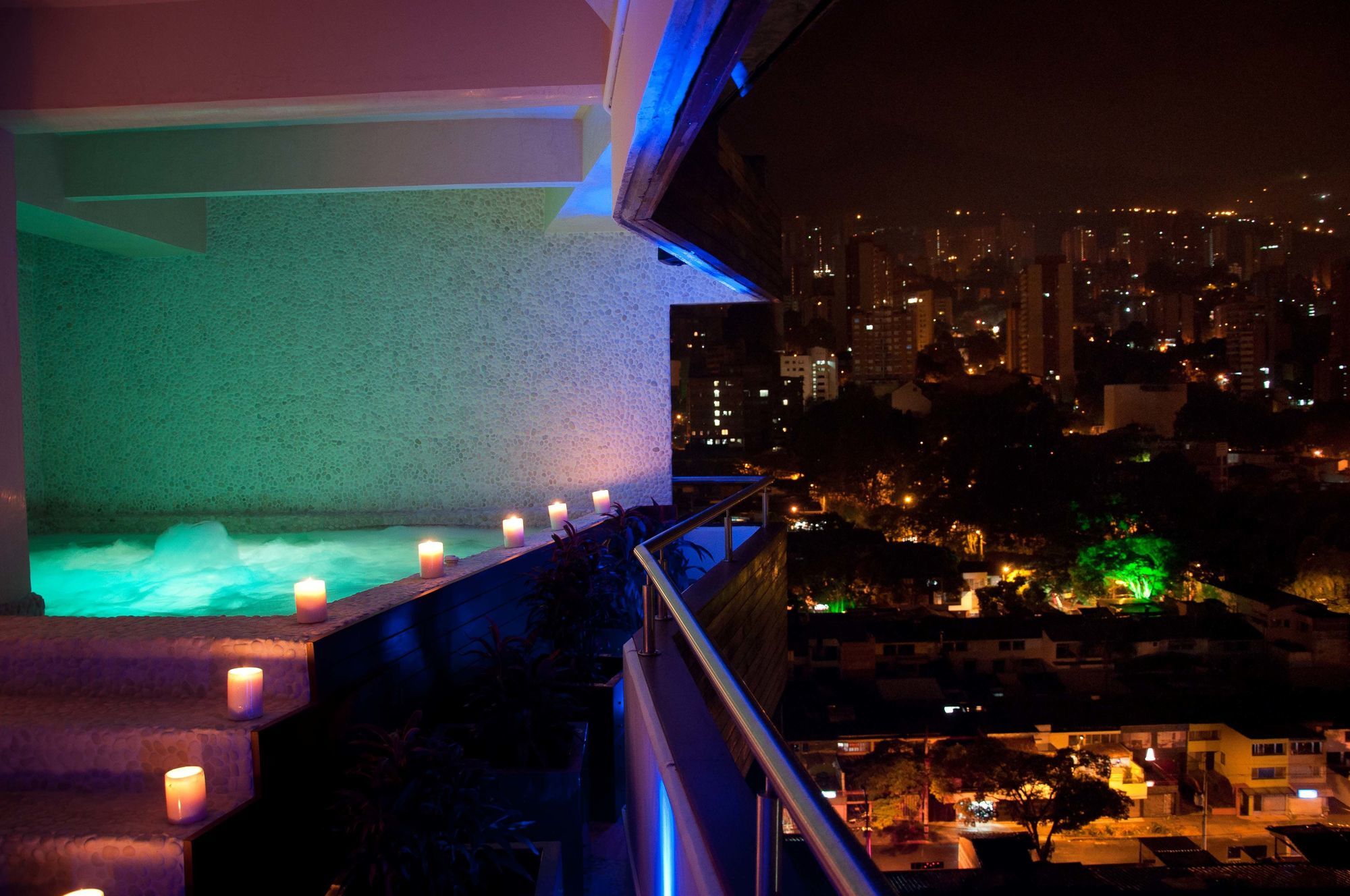 The Charlee Hotel Медельїн Екстер'єр фото